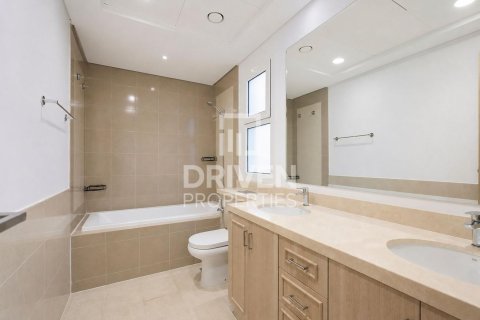 Villa de 3 dormitorios en Bella Casa, UAE No. 223333 18
