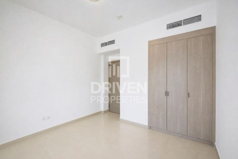 Villa de 3 dormitorios en Bella Casa, UAE No. 223333 10