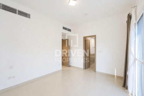 Villa de 3 dormitorios en Bella Casa, UAE No. 223333 14