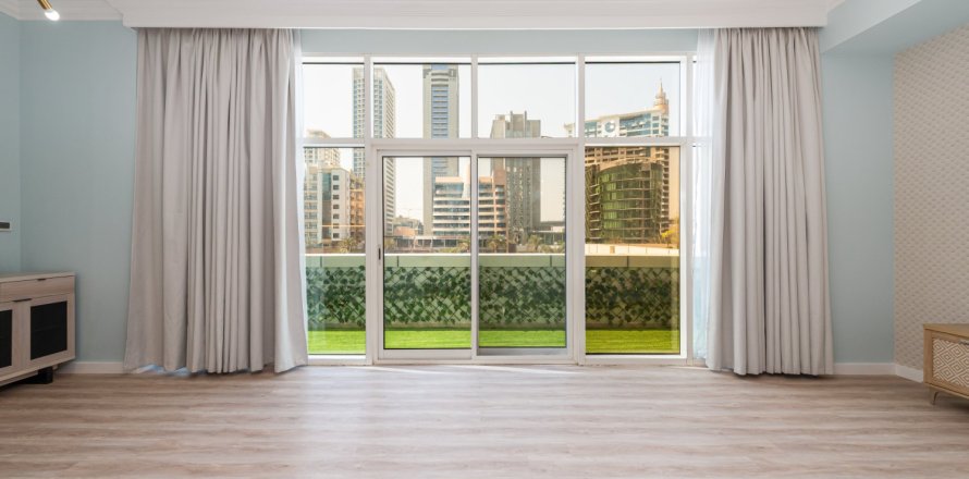 2 bedrooms Apartment in Dorra Bay, UAE No. 212990