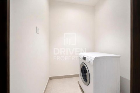 Apartment de 2 dormitorios en Imperial Avenue, UAE No. 214859 14