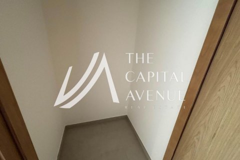 Townhouse de 3 dormitorios en Khalifa City, UAE No. 223595 11