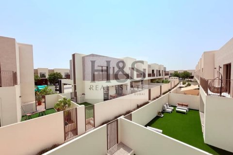 Townhouse de 4 dormitorios en Dubai South (Dubai World Central), UAE No. 112764 10