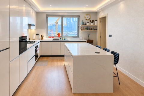 Квартира с 2 спальнями в Azure Residences, ОАЭ №218856 4
