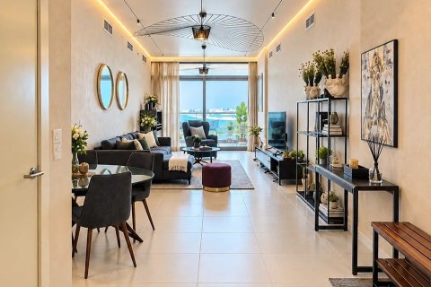 Квартира с 2 спальнями в Azure Residences, ОАЭ №218856