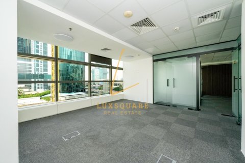 76m² Office in Sheikh Zayed Road, UAE No. 219347