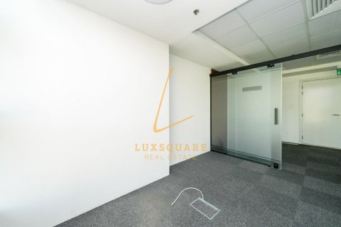 76m² Office in Sheikh Zayed Road, UAE No. 219347 10