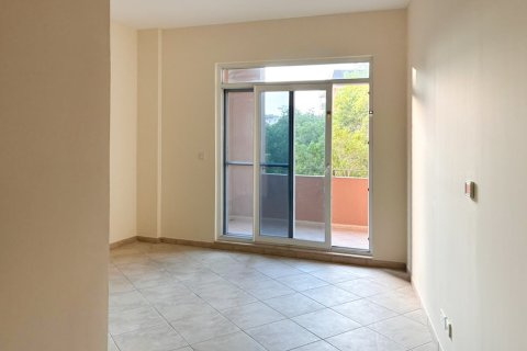 Apartment de 3 dormitorios en Motor City, UAE No. 223450 6