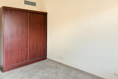 Apartment de 3 dormitorios en Motor City, UAE No. 223450 11