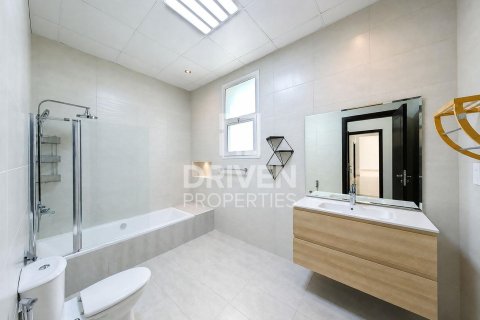 4 bedrooms Villa in Nadd Al Sheba, UAE No. 221473 20