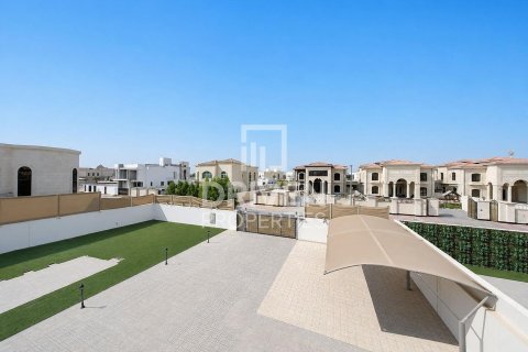 4 bedrooms Villa in Nadd Al Sheba, UAE No. 221473 24