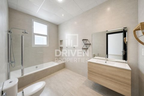 4 bedrooms Villa in Nadd Al Sheba, UAE No. 221473 23