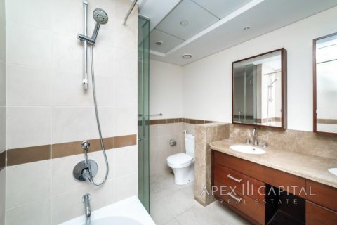 Квартира с 2 спальнями в 29 Burj Boulevard, ОАЭ №96615 12
