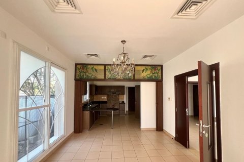 Вилла с 5 спальнями в Dubai Silicon Oasis, ОАЭ №218835 10