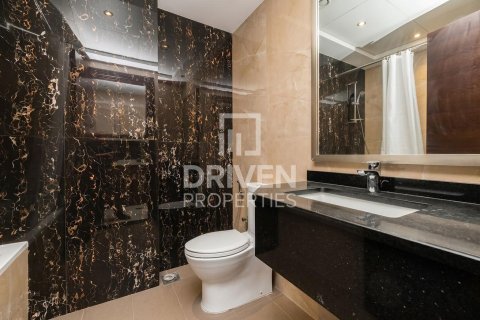 Studio Apartment in Downtown Dubai (Downtown Burj Dubai), UAE No. 211782 9