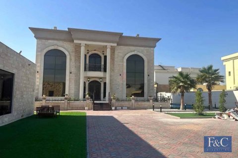 Villa de 6 dormitorios en Al Barsha 2, UAE No. 153808 12