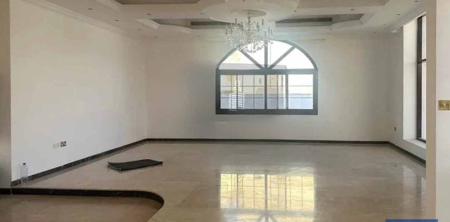 Villa de 6 dormitorios en Al Barsha 2, UAE No. 153808
