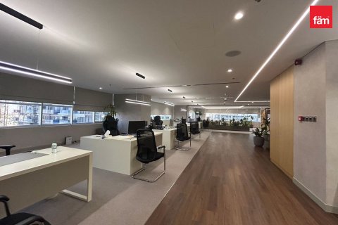Офис 1100.1м² в Дубай, ОАЭ №205378 3