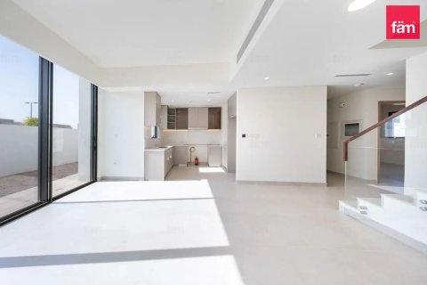 4 bedrooms Townhouse in Dubai, UAE No. 166020 5