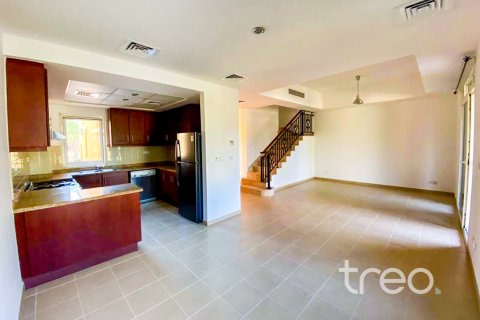 Villa de 2 chambres à Arabian Ranches, UAE No. 220888 7