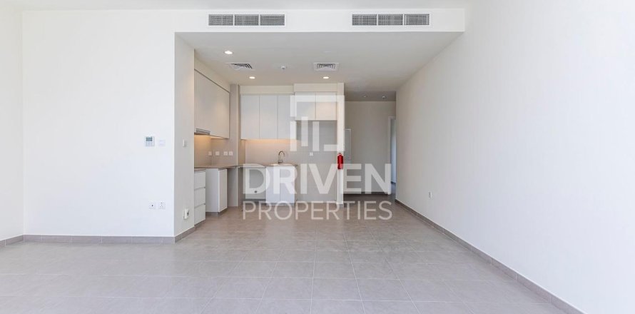Квартира с 2 спальнями в EMAAR South, ОАЭ №207510