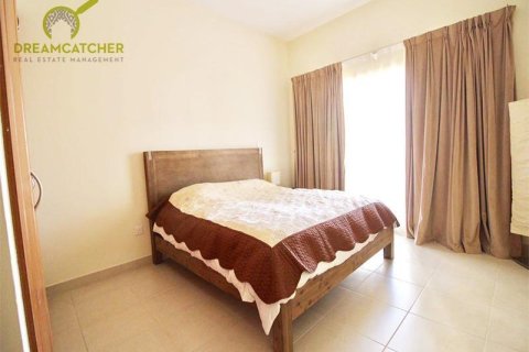 2 bedrooms Apartment in Al Hamra Village, UAE No. 75429 11