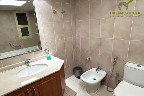 2 bedrooms Apartment in Al Hamra Village, UAE No. 75429 20