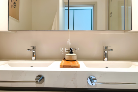 3 bedrooms Apartment in EMAAR Beachfront, UAE No. 28968 26