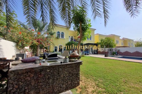 Villa de 3 chambres à Legacy, UAE No. 78447 3