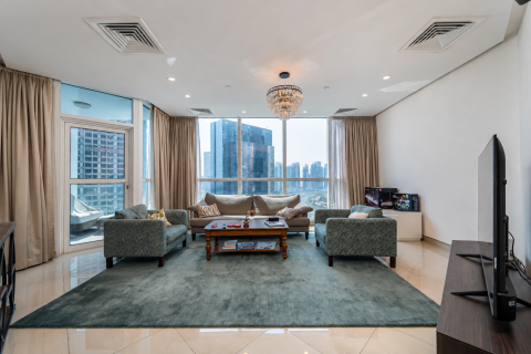 Apartment de 3 dormitorios en 23 Marina, UAE No. 221702