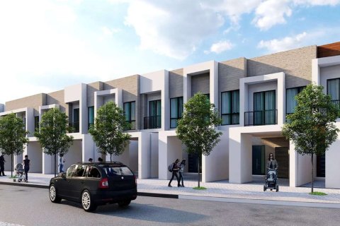 4 bedrooms Townhouse in Ras Al Khaimah, UAE No. 184205 4