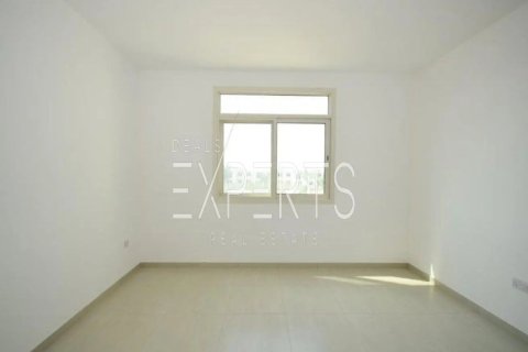 Townhouse de 2 dormitorios en Al Ghadeer, UAE No. 222063 9