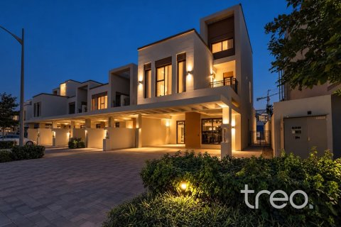 5 bedrooms Villa in Damac Lagoons, UAE No. 220668