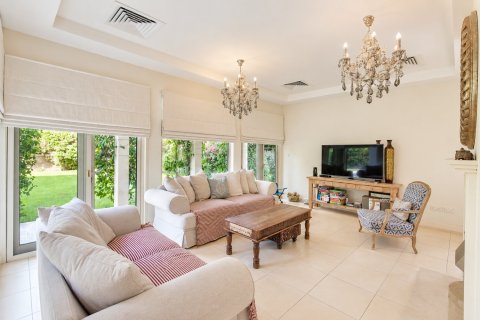 Villa de 3 dormitorios en Arabian Ranches, UAE No. 223420 7