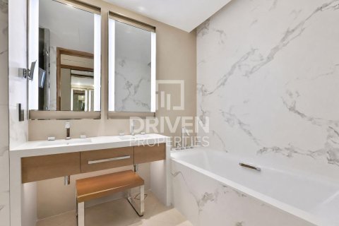 Apartment de 2 dormitorios en The Address Residences Dubai Opera, UAE No. 223185 17