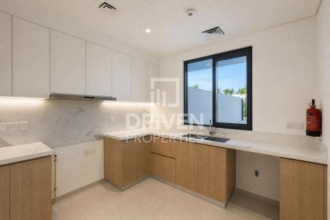 3 bedrooms Townhouse in Jebel Ali, UAE No. 218620 12