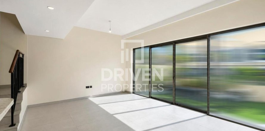 4 bedrooms Townhouse in Damac Lagoons, UAE No. 212874