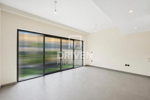 4 bedrooms Townhouse in Damac Lagoons, UAE No. 212874 3