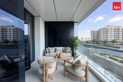 2 bedrooms Apartment in Dubai, UAE No. 167461 8
