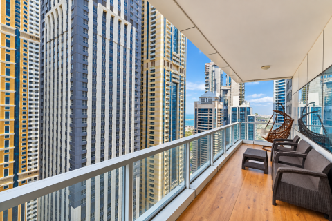 Apartment de 2 dormitorios en MAG 218, UAE No. 221573 3