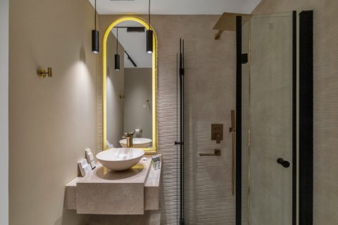Apartment de 2 dormitorios en MAG 218, UAE No. 221573 8