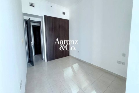 Apartment de 2 dormitorios en Business Bay, UAE No. 226667 9