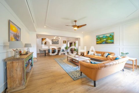 4 غرف نوم فيلا في Meadows, الإمارات العربية المتحدة رقم 155407 8