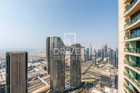 Apartment de 2 dormitorios en Burj Vista, UAE No. 202872 15