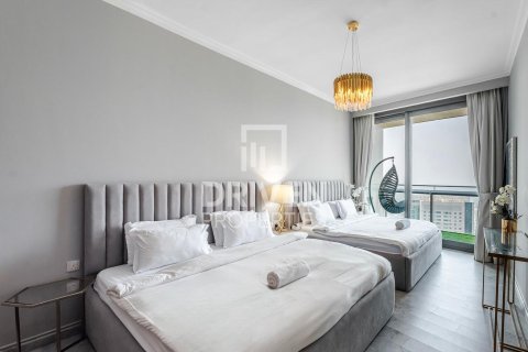 Apartment de 2 dormitorios en Burj Vista, UAE No. 202872 5