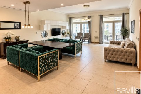 Квартира с 2 спальнями в Shoreline Apartments, ОАЭ №206018 6