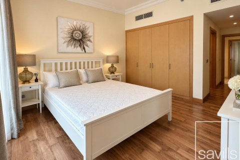 Квартира с 2 спальнями в Shoreline Apartments, ОАЭ №206018 4