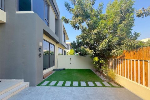 4 bedrooms Villa in Maple 2, UAE No. 213014 4