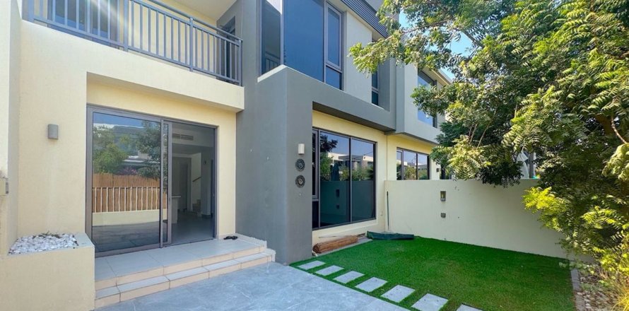 4 bedrooms Villa in Maple 2, UAE No. 213014