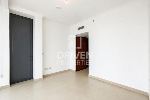 2 bedrooms Apartment in Burj Vista, UAE No. 215117 9